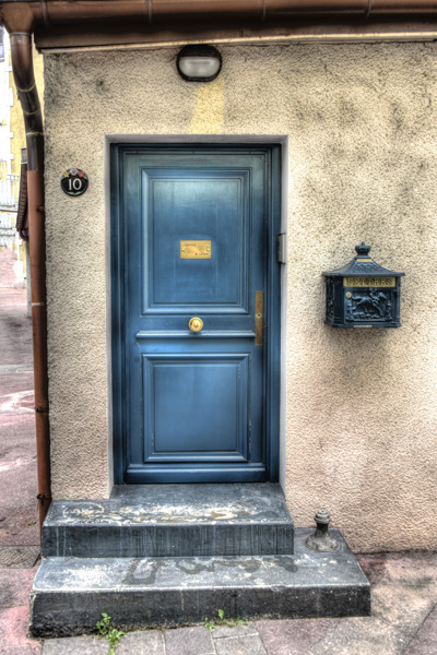 HDR 11