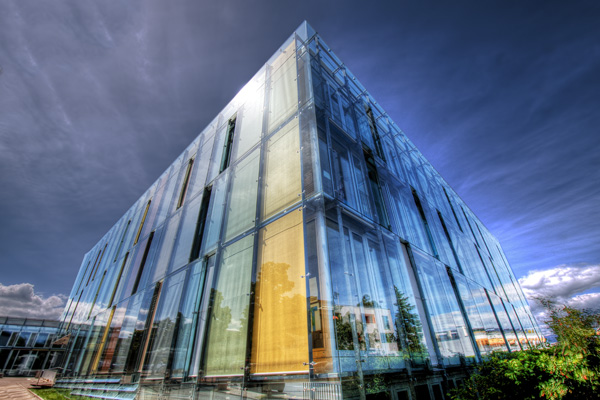 HDR 1